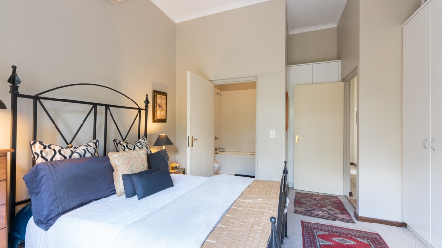 2 Bedroom Property for Sale in Boschenmeer Golf Country Estate Western Cape